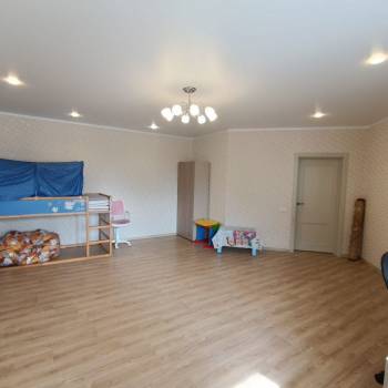 Продается 3-х комнатная квартира, 127,9 м²