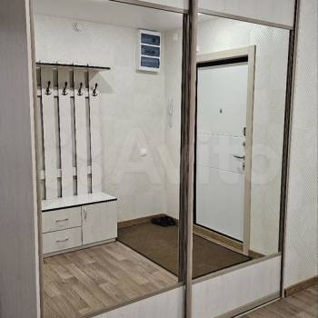 Сдается 2-х комнатная квартира, 72 м²