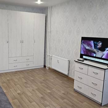 Сдается 2-х комнатная квартира, 72 м²