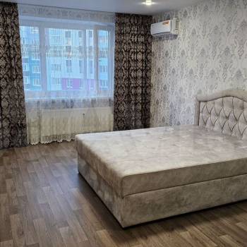 Сдается 2-х комнатная квартира, 72 м²