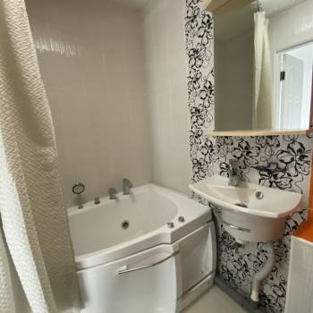 Сдается Многокомнатная квартира, 62 м²