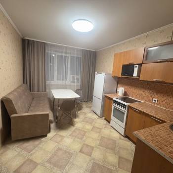 Сдается 1-комнатная квартира, 45 м²