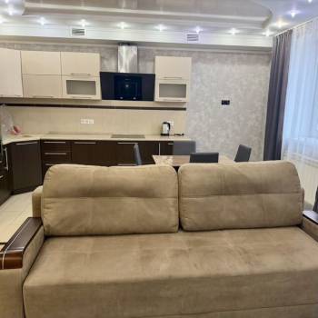 Сдается Многокомнатная квартира, 94 м²