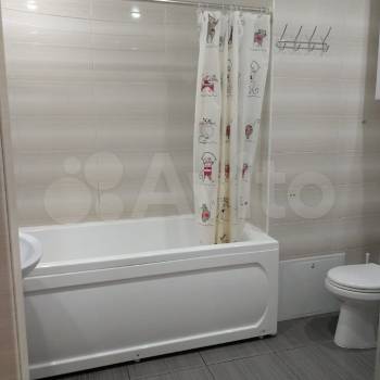 Сдается 2-х комнатная квартира, 66 м²