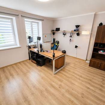 Продается Дом, 391 м²