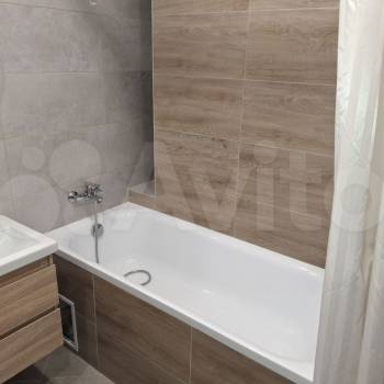 Сдается 1-комнатная квартира, 43 м²