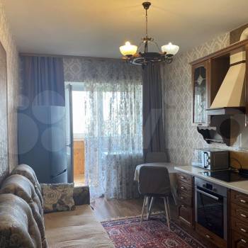 Сдается 1-комнатная квартира, 47 м²
