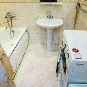 Сдается 1-комнатная квартира, 47 м²