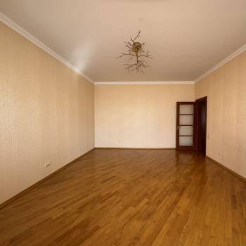 Продается 2-х комнатная квартира, 83 м²