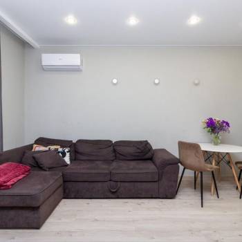 Сдается 1-комнатная квартира, 43 м²