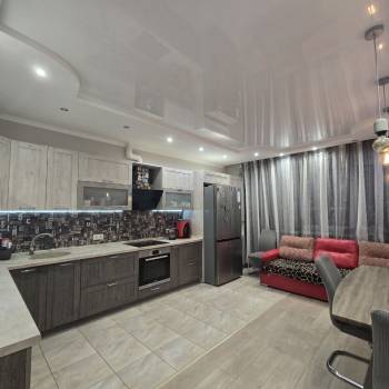 Продается 3-х комнатная квартира, 115 м²