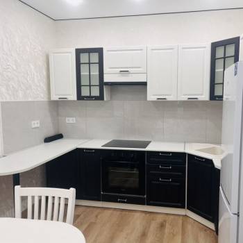Сдается 2-х комнатная квартира, 72 м²