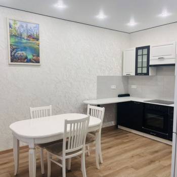 Сдается 2-х комнатная квартира, 72 м²