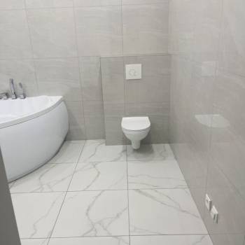 Сдается 2-х комнатная квартира, 72 м²