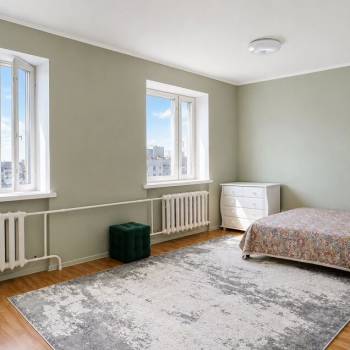 Продается 2-х комнатная квартира, 79,8 м²