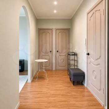 Продается 2-х комнатная квартира, 79,8 м²