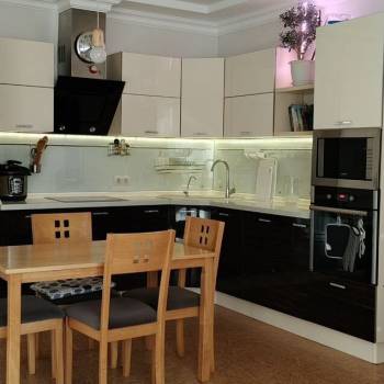 Продается 1-комнатная квартира, 51 м²