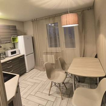 Сдается 1-комнатная квартира, 44 м²
