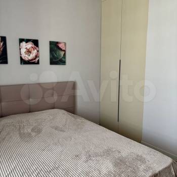Сдается 1-комнатная квартира, 35 м²
