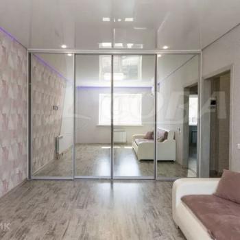 Продается 1-комнатная квартира, 37,5 м²