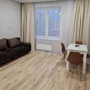 Продается 1-комнатная квартира, 43 м²