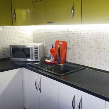Продается 3-х комнатная квартира, 57 м²