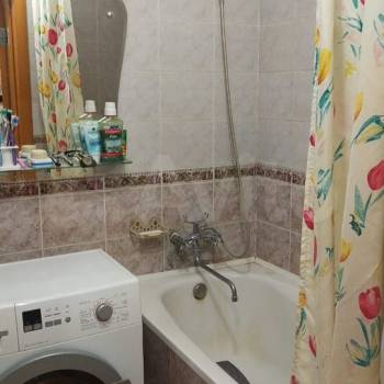 Продается 3-х комнатная квартира, 57 м²