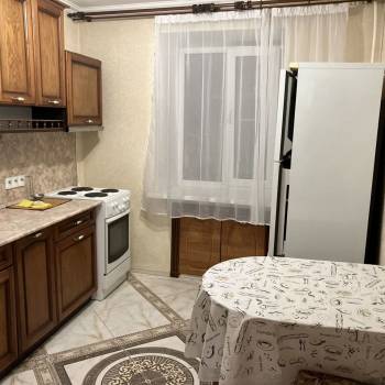 Сдается 2-х комнатная квартира, 55 м²
