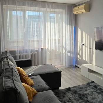 Продается 1-комнатная квартира, 34 м²