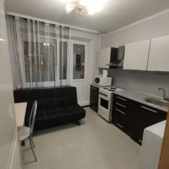 Сдается 1-комнатная квартира, 35 м²