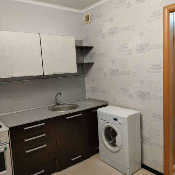 Сдается 1-комнатная квартира, 35 м²