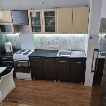 Продается 1-комнатная квартира, 65 м²