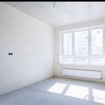 Продается 1-комнатная квартира, 32 м²