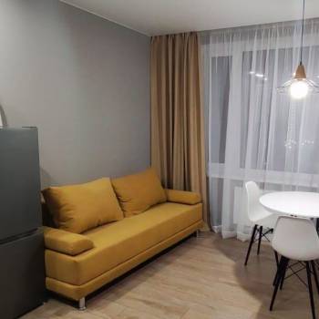 Сдается 1-комнатная квартира, 38 м²