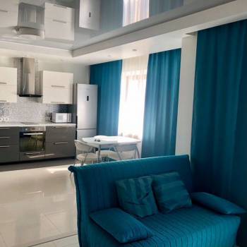 Сдается 1-комнатная квартира, 42 м²