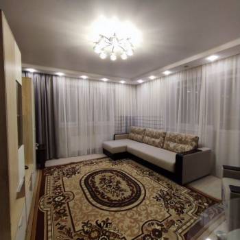 Сдается 2-х комнатная квартира, 64 м²