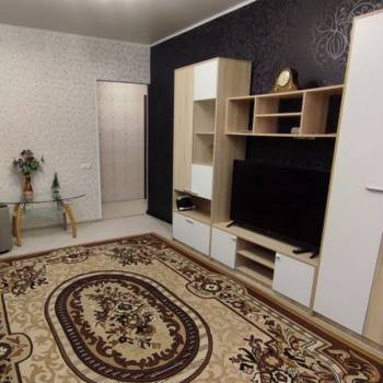 Сдается 2-х комнатная квартира, 64 м²