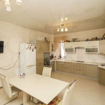 Продается Многокомнатная квартира, 138,7 м²
