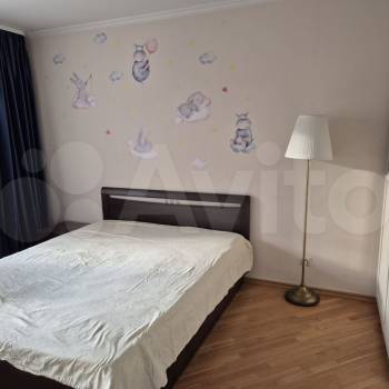 Сдается Многокомнатная квартира, 79,8 м²
