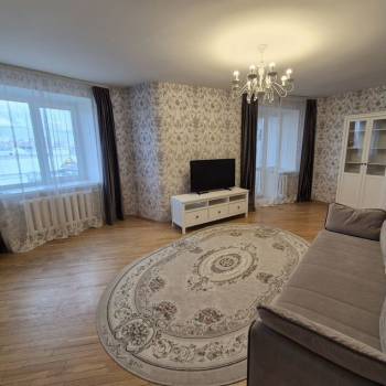 Сдается Многокомнатная квартира, 79,8 м²