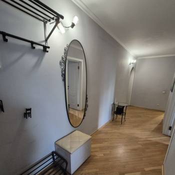 Сдается Многокомнатная квартира, 79,8 м²