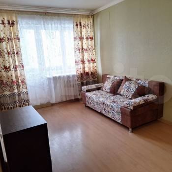 Сдается 1-комнатная квартира, 42 м²