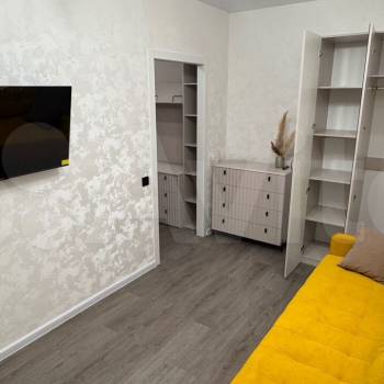 Сдается 2-х комнатная квартира, 65 м²