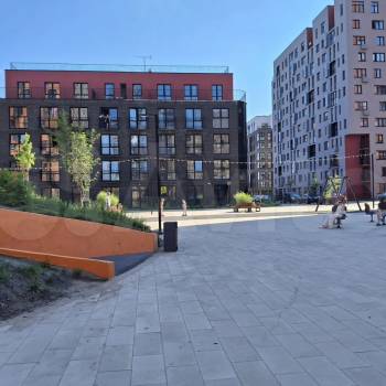Продается 1-комнатная квартира, 46 м²