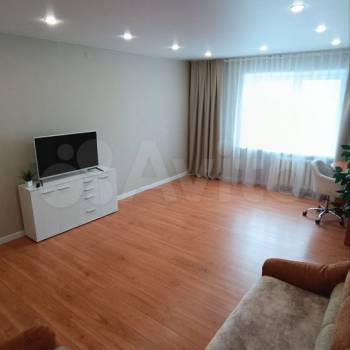 Сдается 2-х комнатная квартира, 70 м²