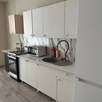 Сдается 1-комнатная квартира, 52 м²