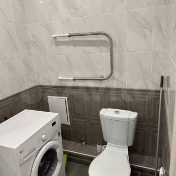 Сдается 1-комнатная квартира, 52 м²