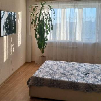 Сдается 1-комнатная квартира, 55 м²