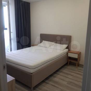 Сдается 1-комнатная квартира, 38 м²