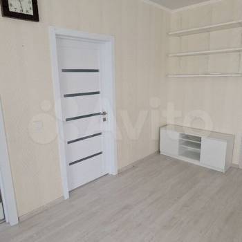 Сдается 2-х комнатная квартира, 78,2 м²